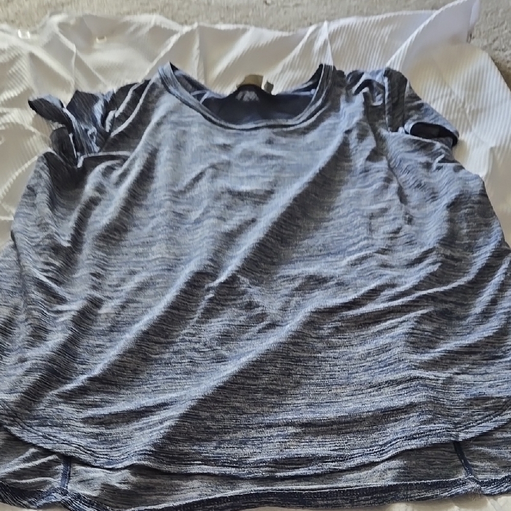 Women's Blue Top